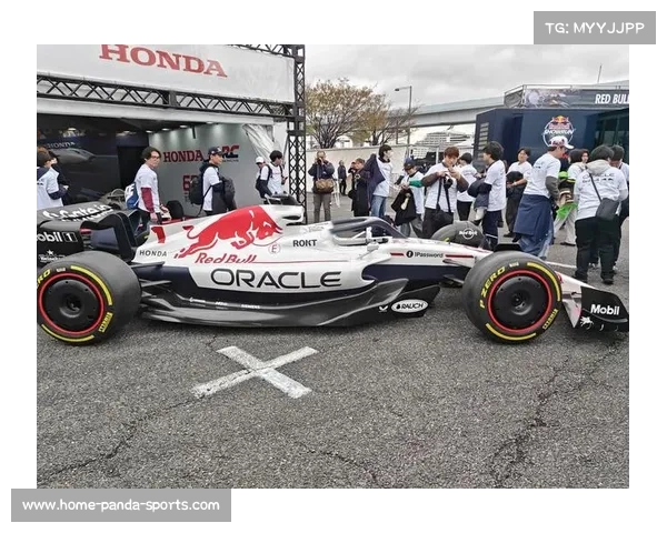 红牛日本站白色涂装致敬本田合作收官 重现RA272经典元素 红牛日本站白色涂装致敬本田合作收官 重现RA272经典元素